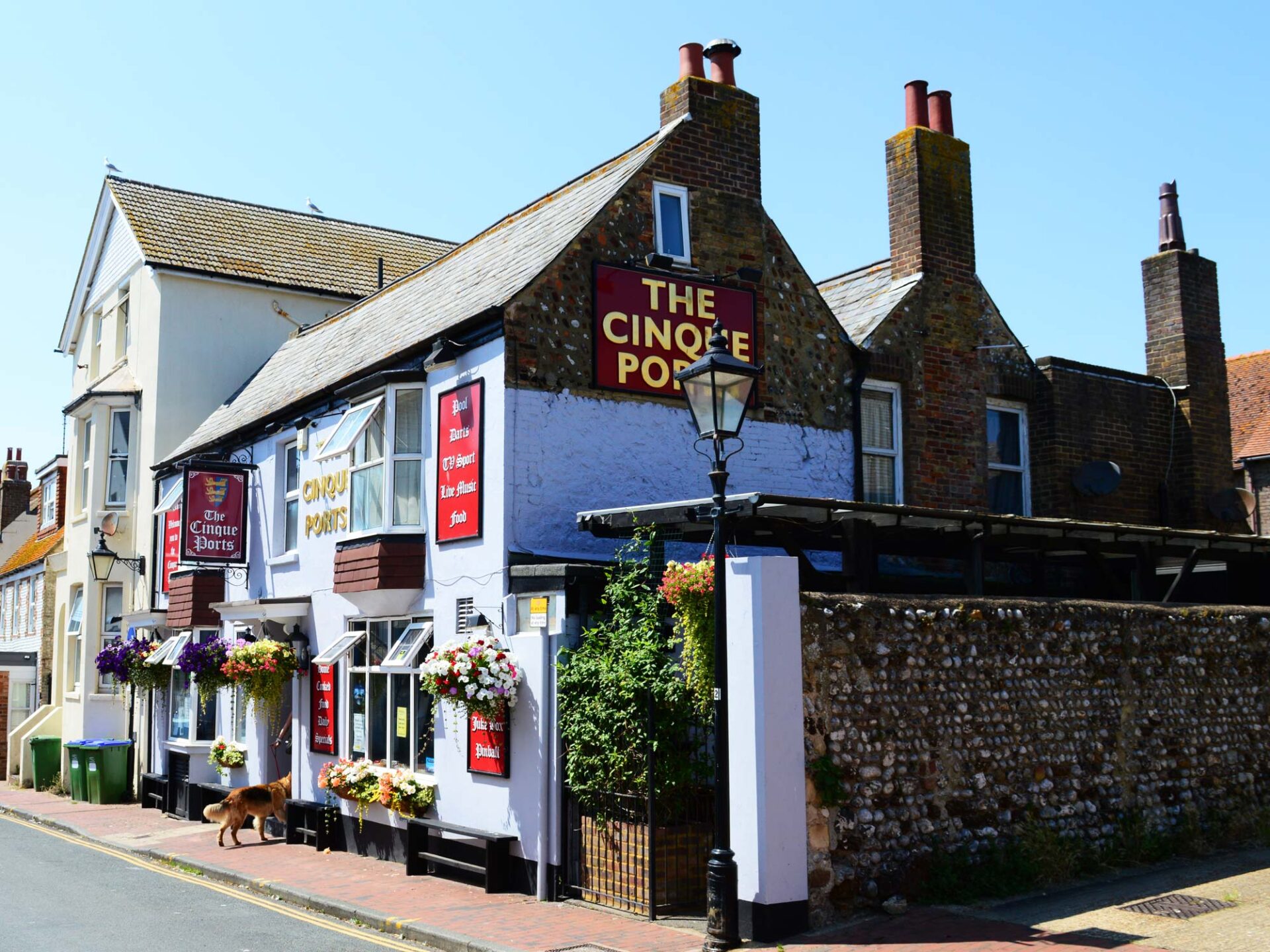 Cinque Ports Pub in Seaford